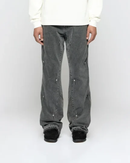 Rivet Flared Denim g